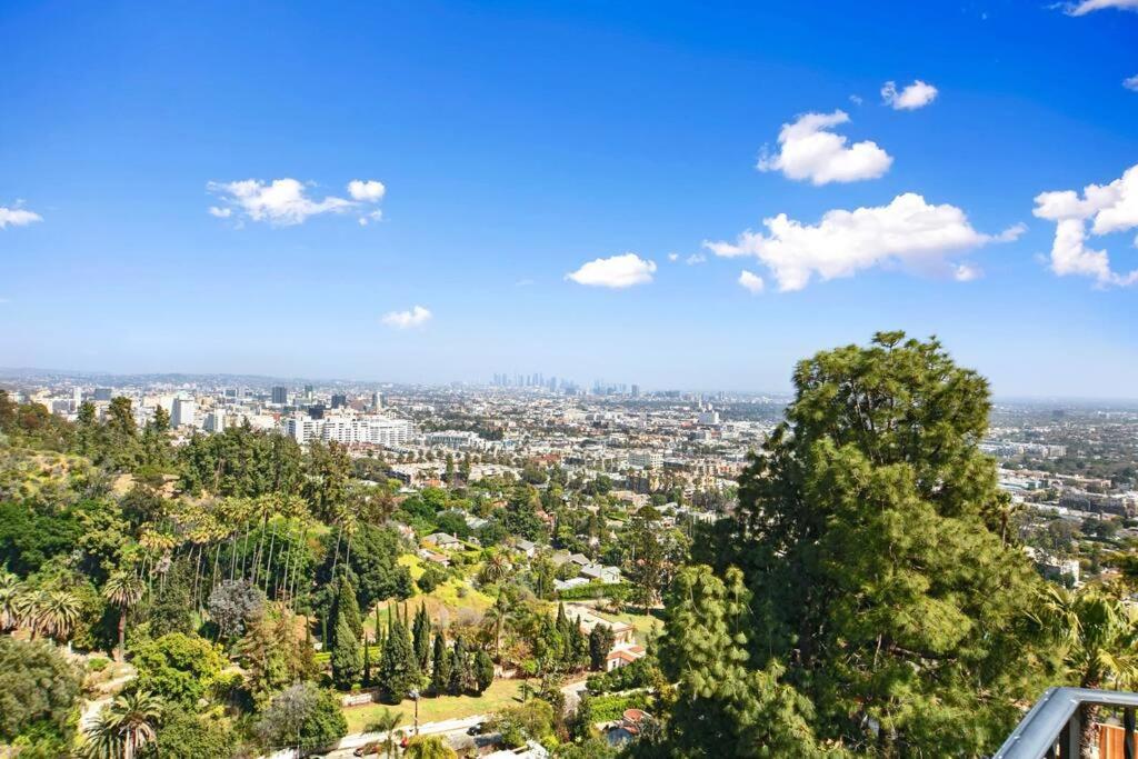Hollywood Hills Luxury Spanish Estate With Pool & Views * Los Ángeles