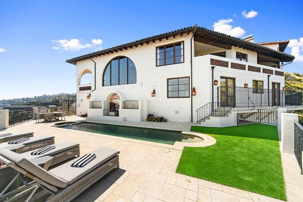 Villa Hollywood Hills Luxury Spanish Estate With Pool & Views *